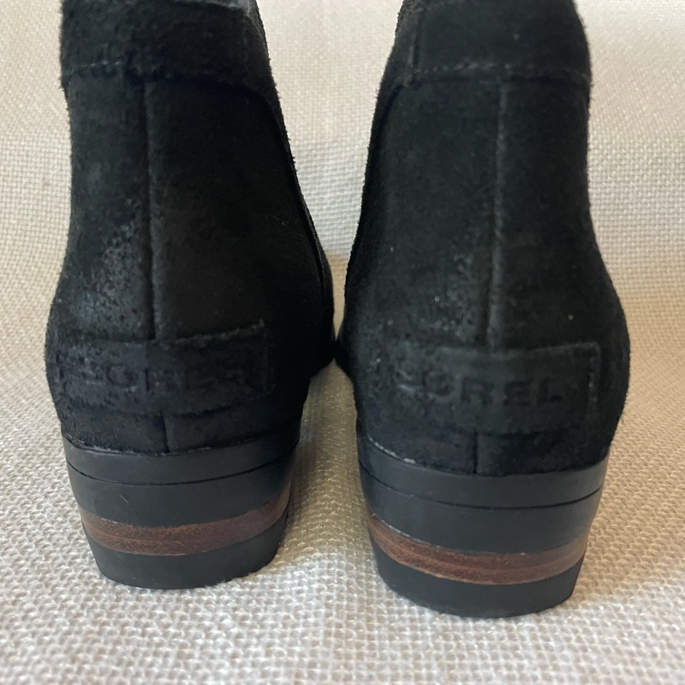 EUC Sorel Lola cutout booties - Picture 8 of 10
